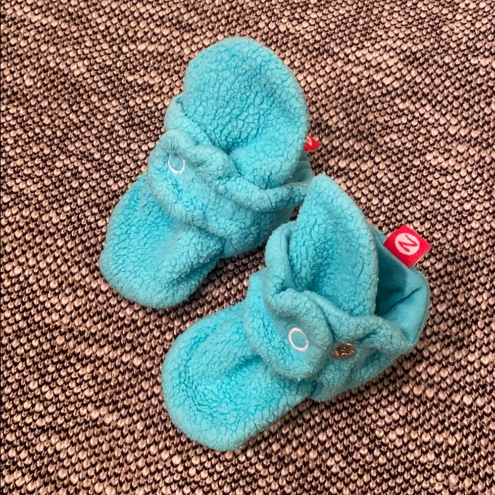Zutano baby booties 3m
